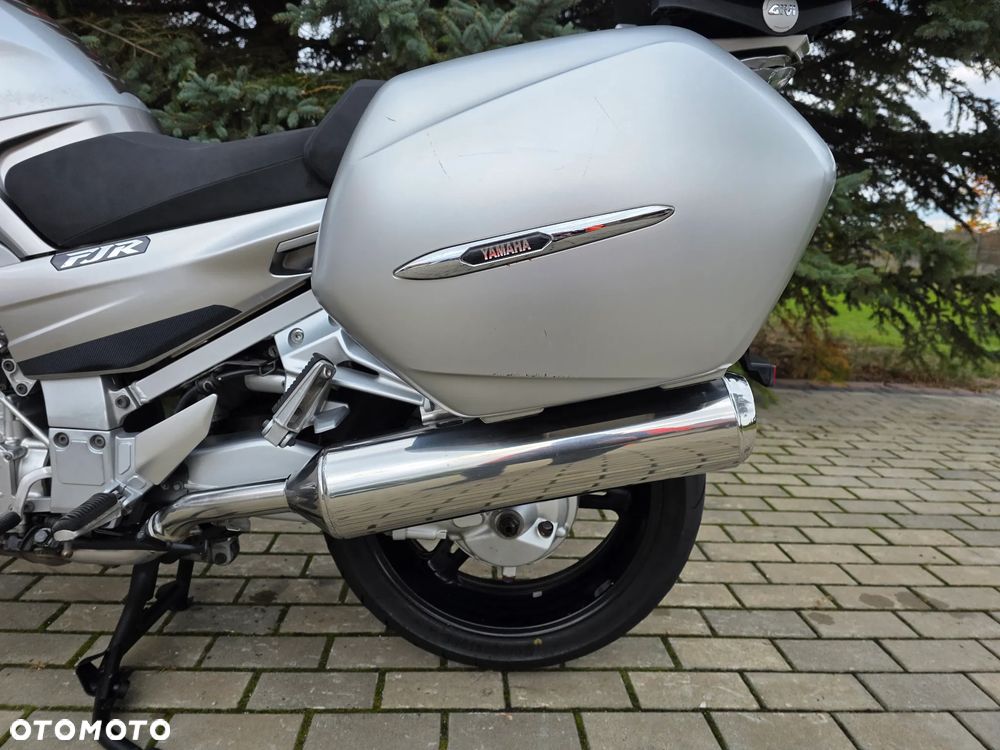 Yamaha FJR - 26