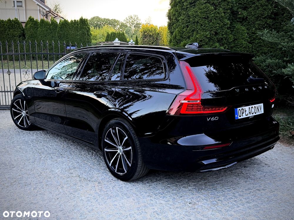 Volvo V60 T6 AWD Plug-In Hybrid Plus Dark - 13
