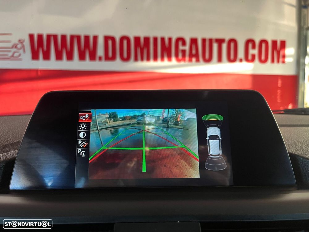 BMW 120 d Pack M - 12