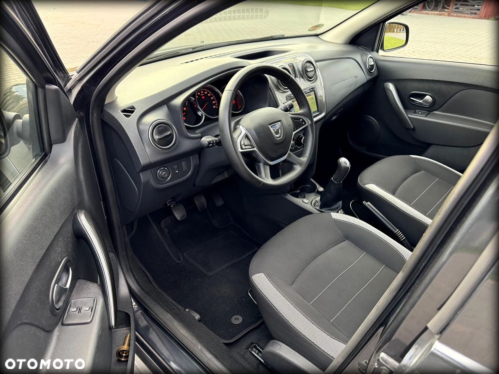 Dacia Sandero Stepway TCe 100 Celebration - 5