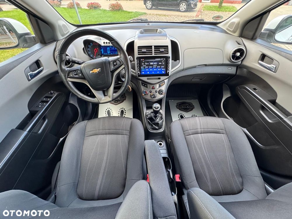 Chevrolet Aveo - 18