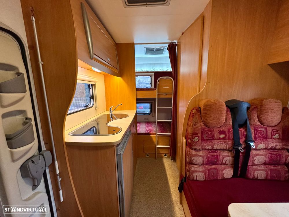 Ford Trigano Challenger Genesis 33 6 lugares - 4