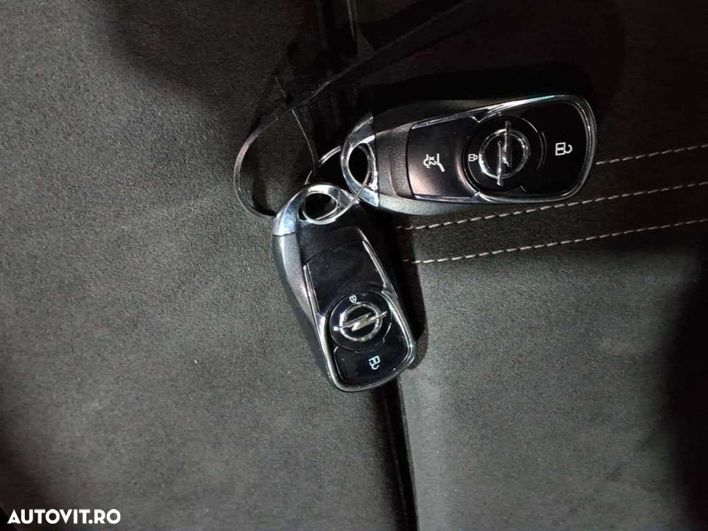 Opel Insignia Sports Tourer 2.0 Diesel Aut Exclusive - 11