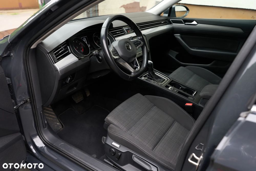 Volkswagen Passat 1.5 TSI EVO Comfortline DSG - 2