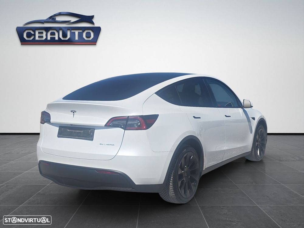 Tesla Model Y Premium Long Range Dual Motor AWD - 6