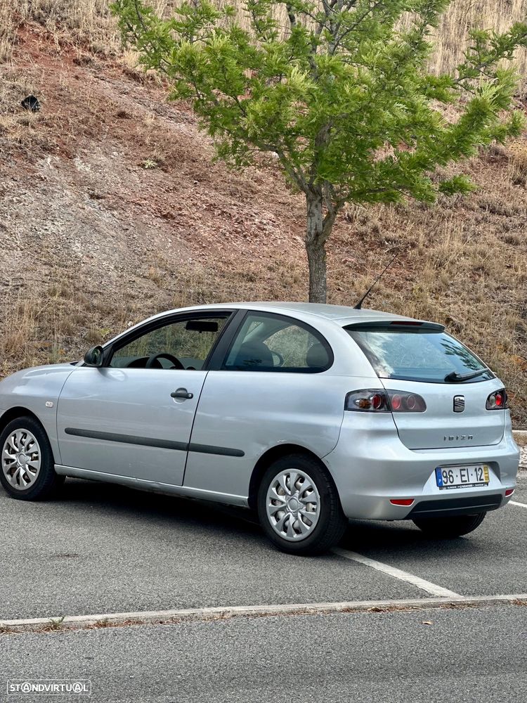 SEAT Ibiza 1.2 12V Reference - 4