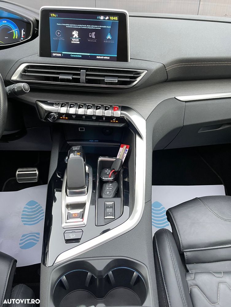 Peugeot 3008 PHEV 300 EAT8 4X4 GT - 21