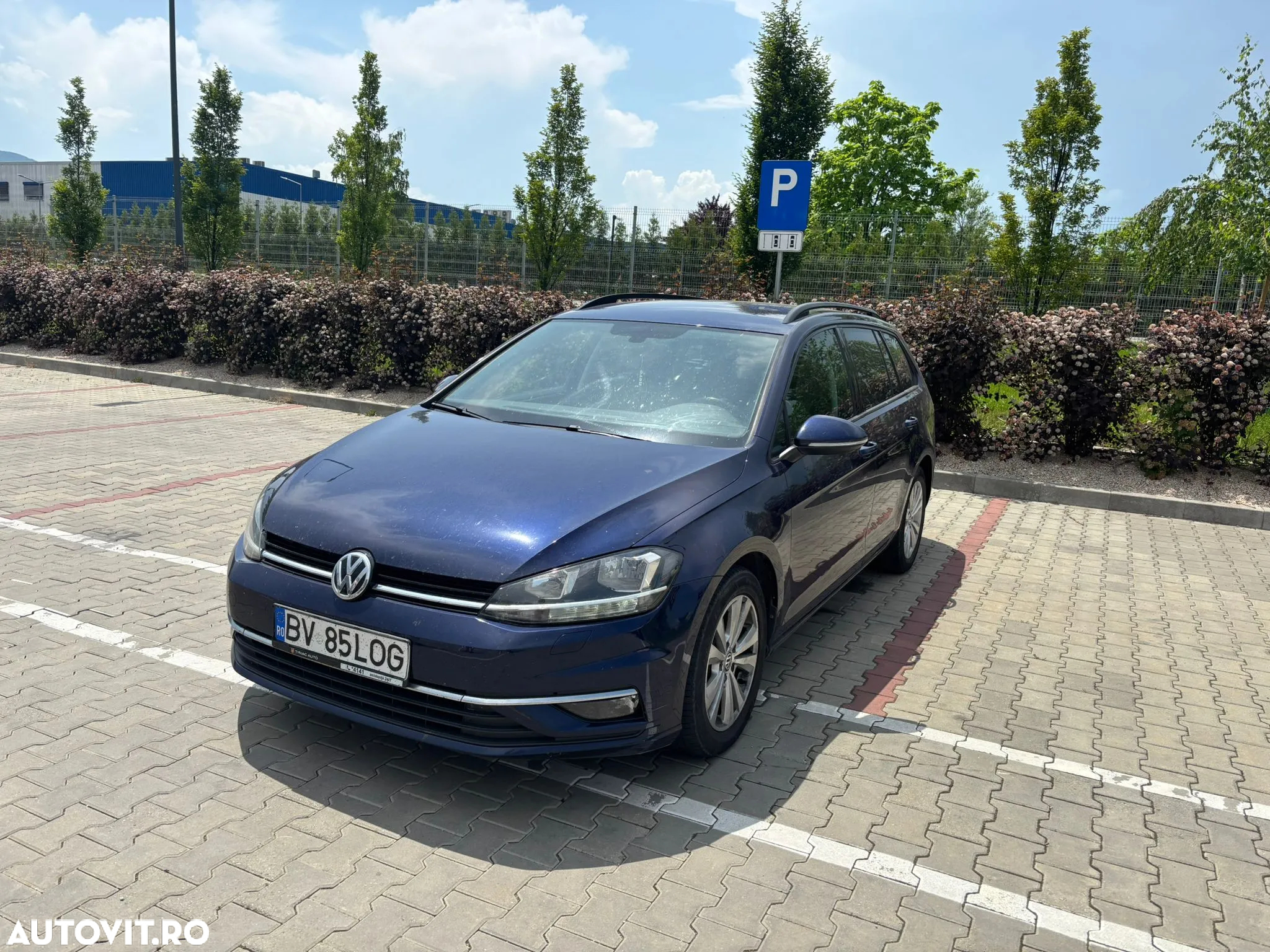 Volkswagen Golf - 4