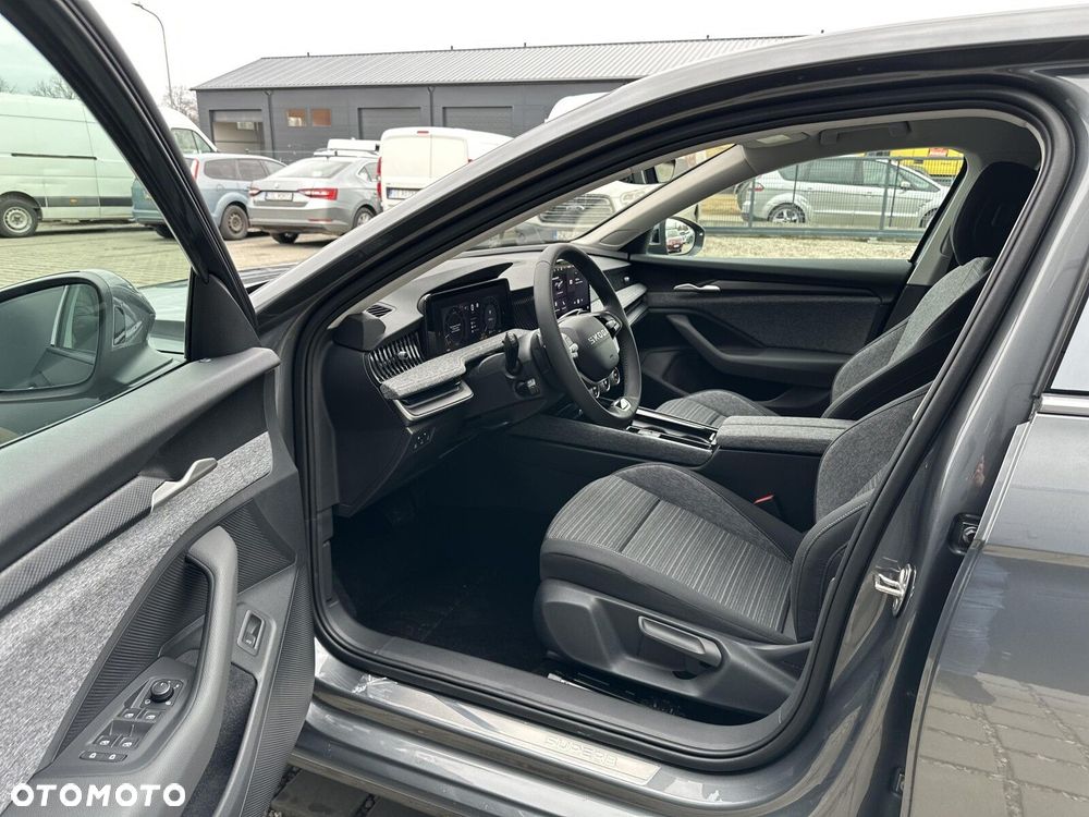 Skoda Superb - 34
