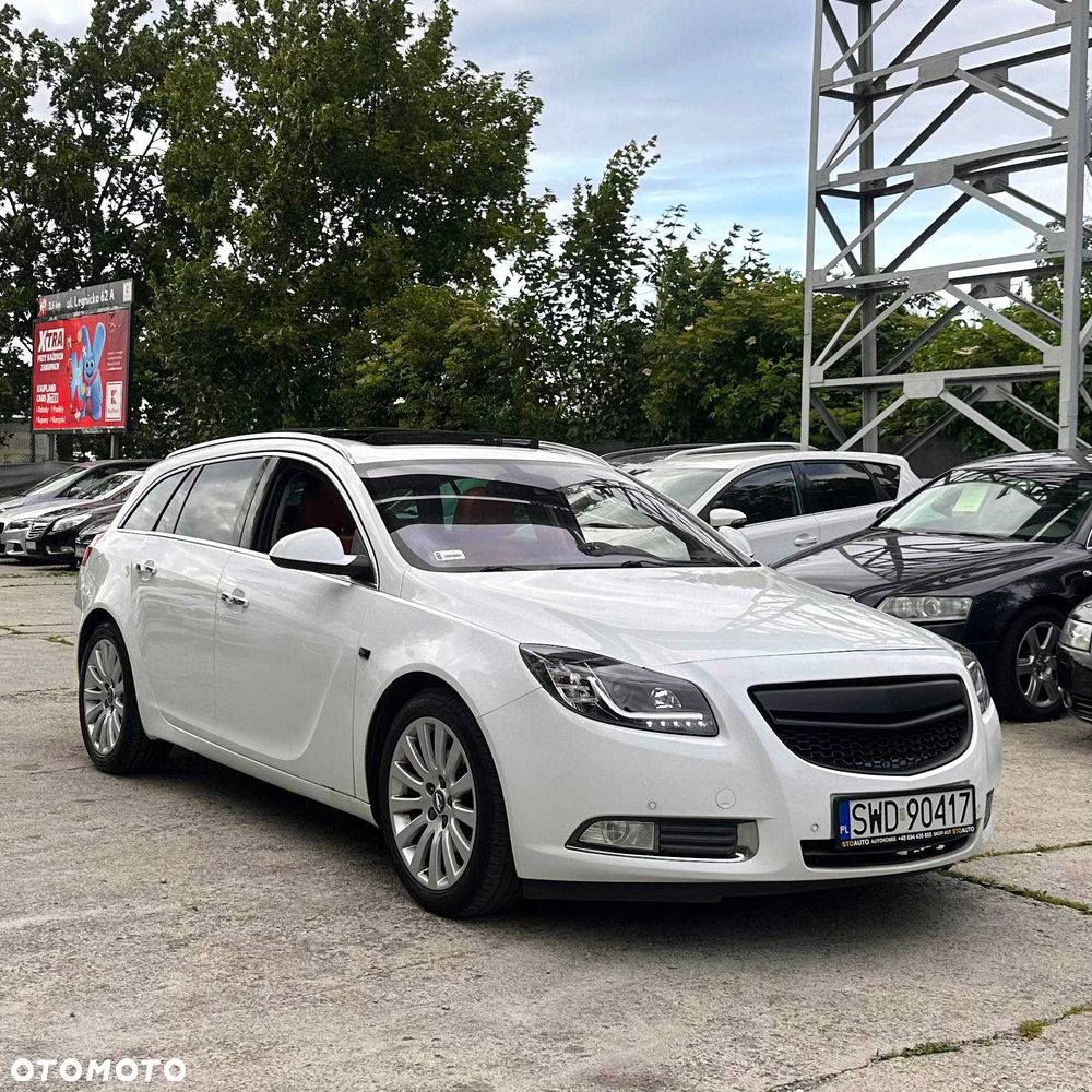 Opel Insignia - 1