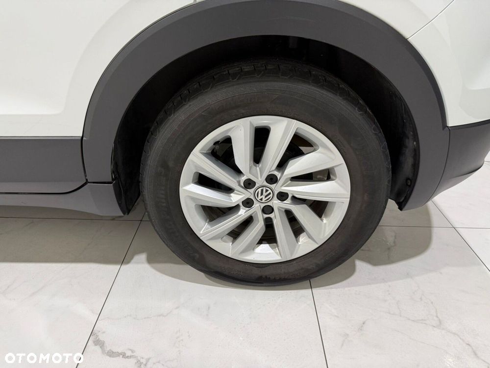 Volkswagen T-Cross - 35