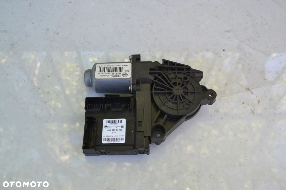 VW AUDI SEAT SILNICZEK SZYBY MODUŁ PRAWY 1K0959792K - 1