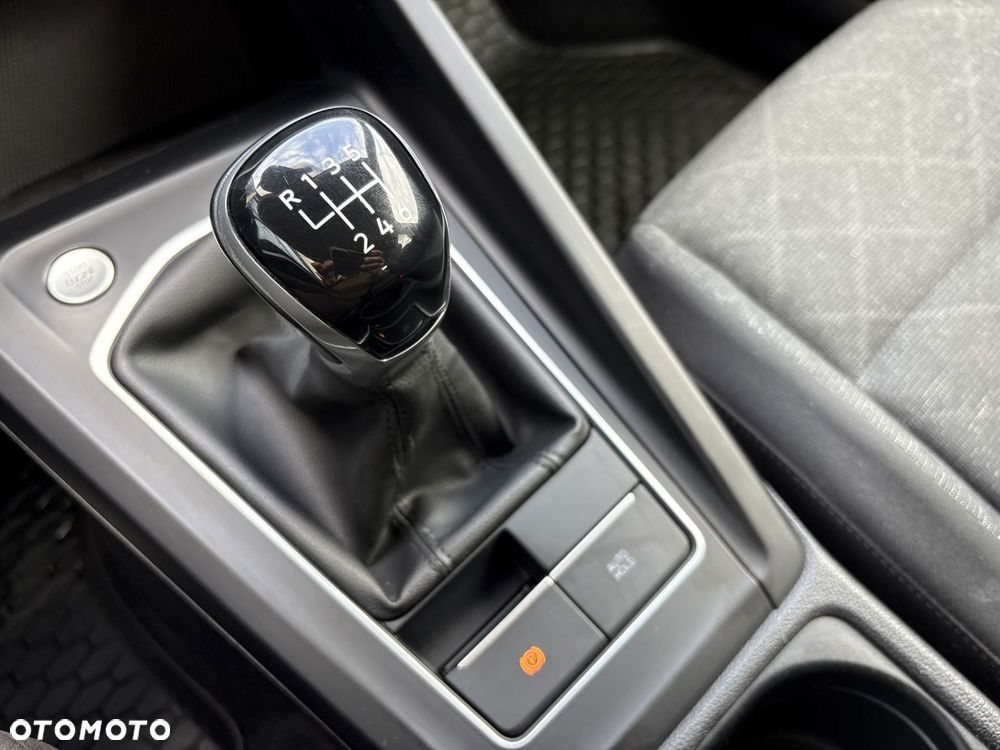 Volkswagen Golf 1.5 TSI EVO Life - 15