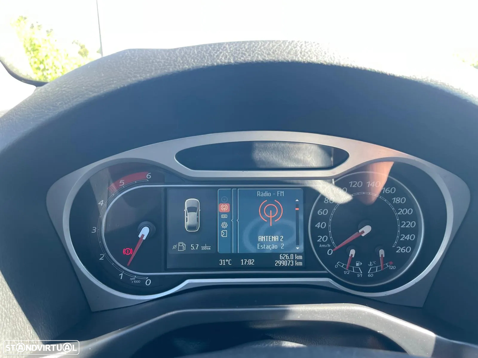 Ford Mondeo 1.8 TDCi Titanium - 9
