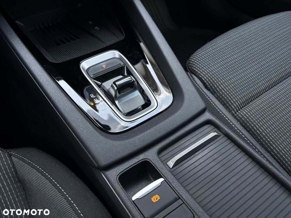 Skoda Octavia 1.5 TSI mHEV Selection DSG - 22