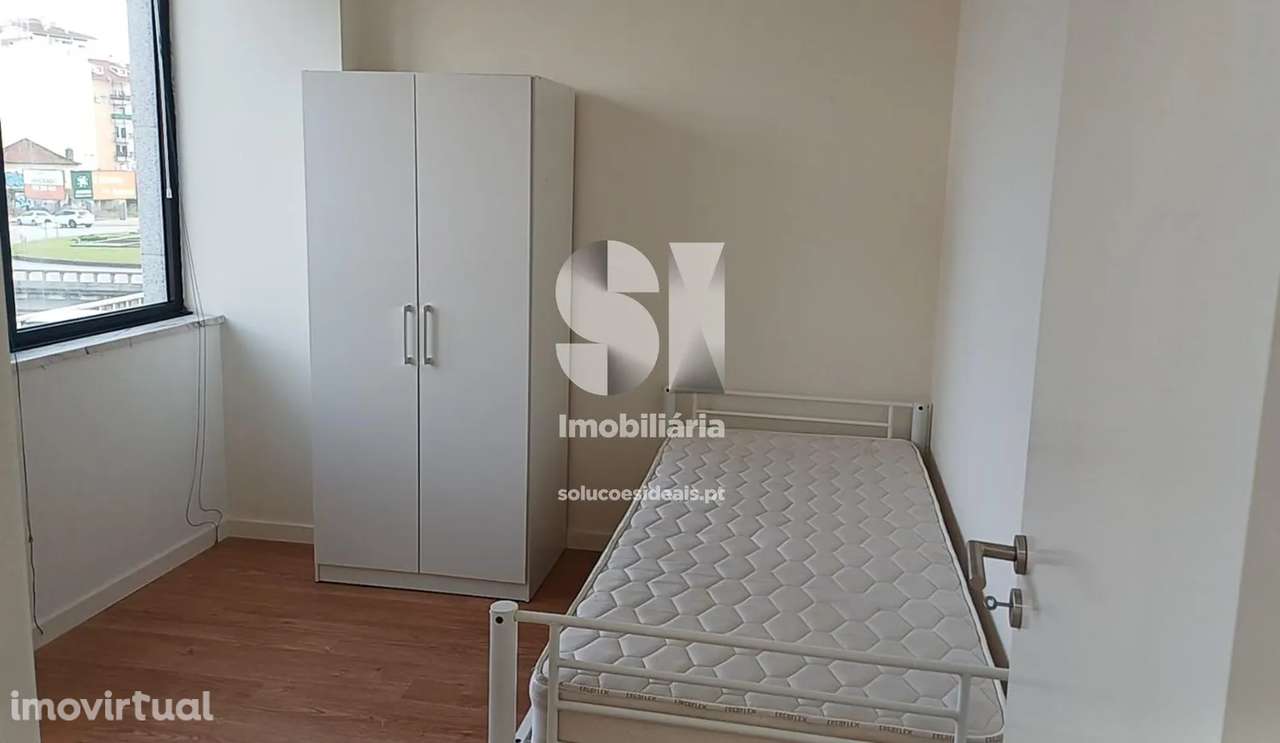 Apartamento T1+2 - Grande imagem: 2/26