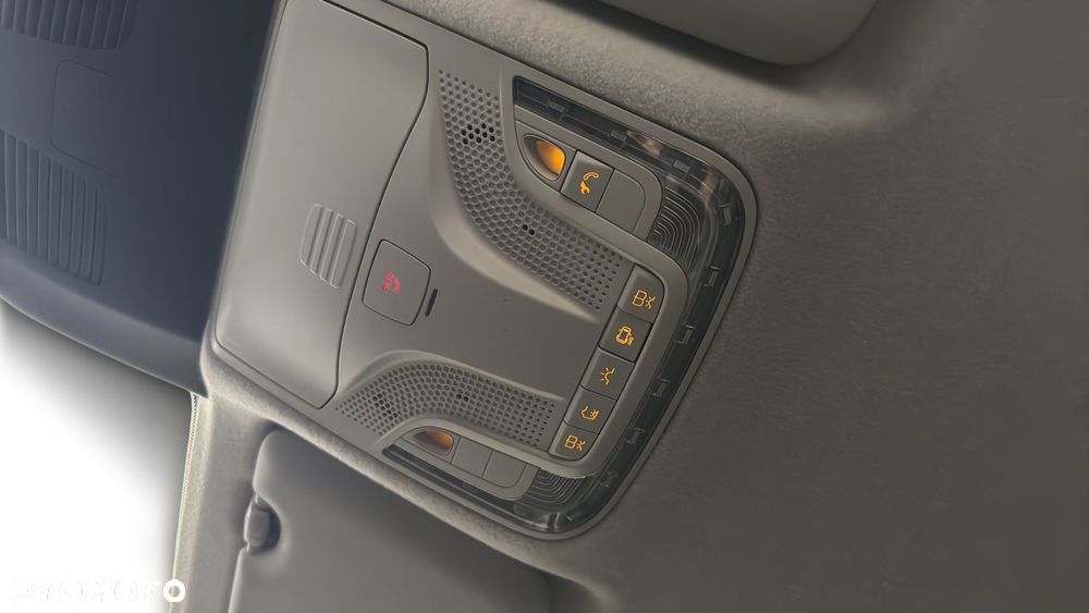 Mercedes-Benz Vito - 30