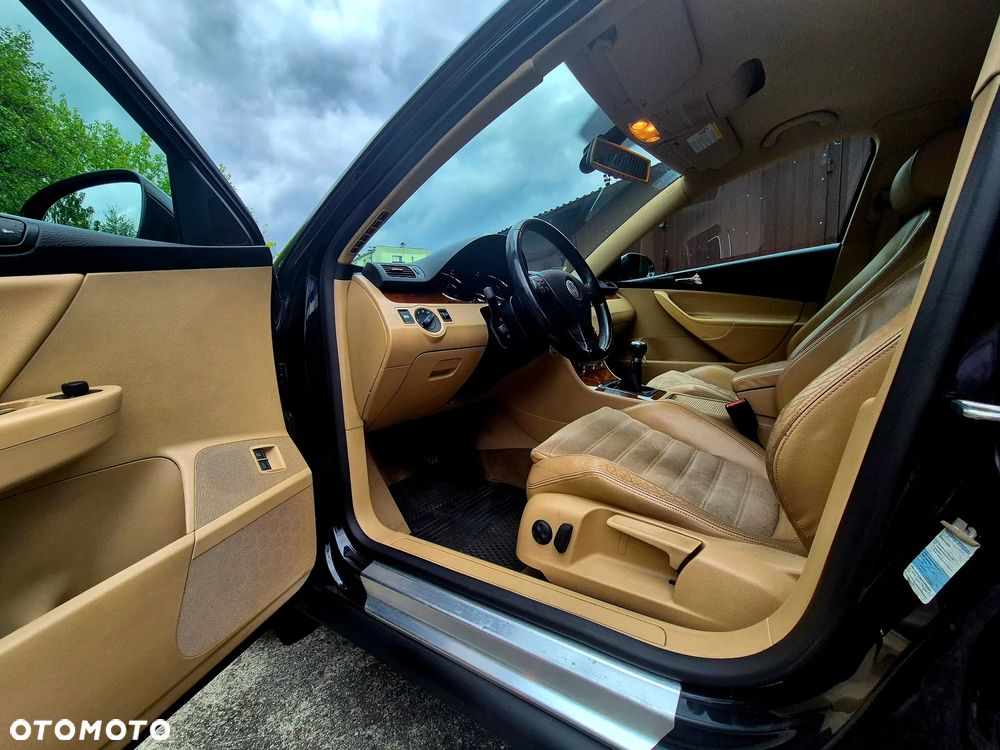 Volkswagen Passat 2.0 TDI Highline - 7
