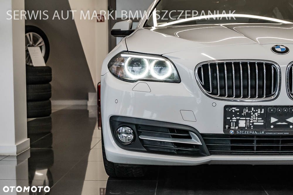 BMW Seria 5 520d xDrive - 3