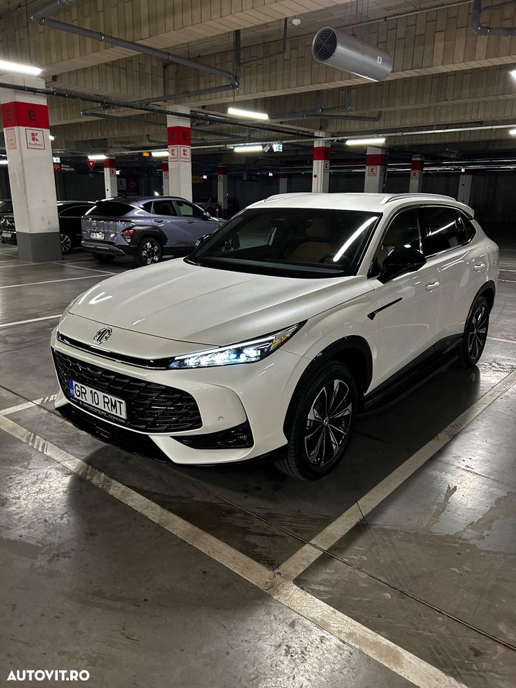 MG EHS 1.5 T-GDi AT PHEV Exclusive - 2