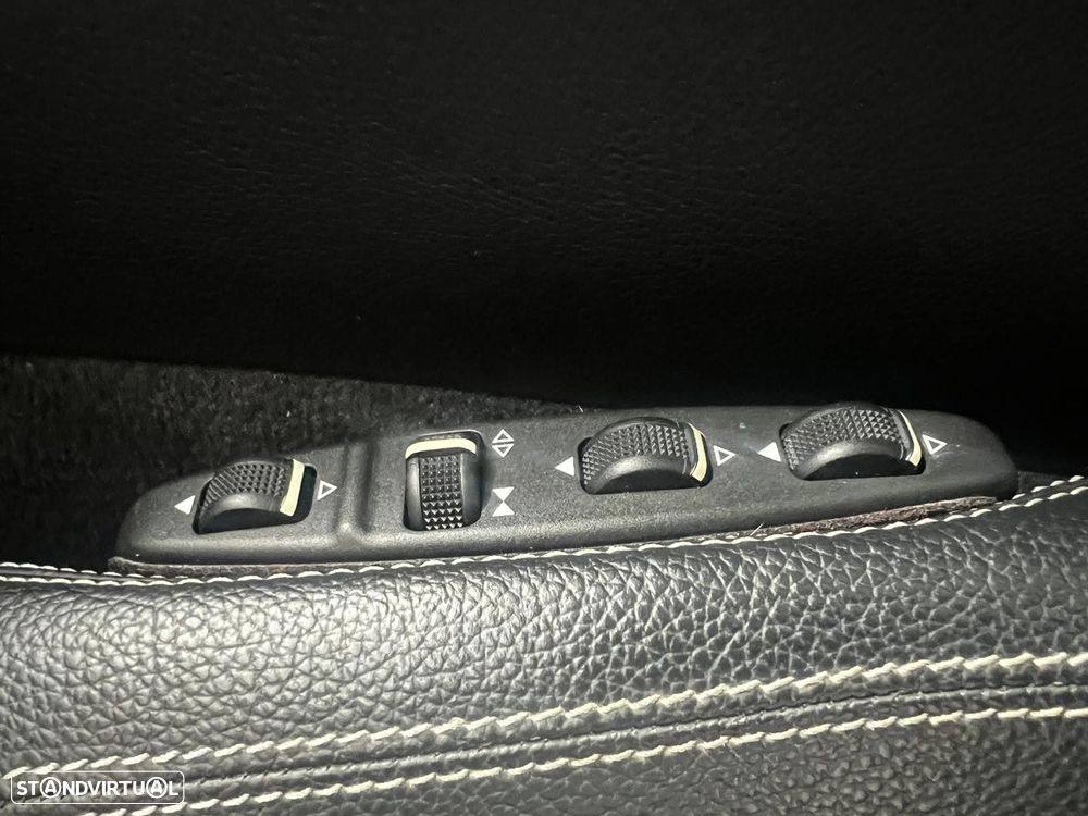 Mercedes-Benz E 350 d 4-Matic AMG Line - 36