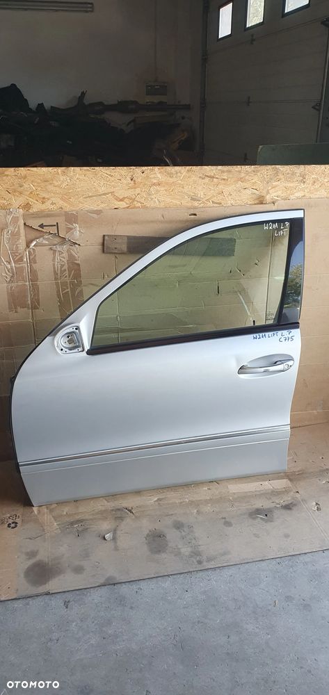 Drzwi lewy przód przednie lewe Mercedes E-Klasa W211 C775 - 1