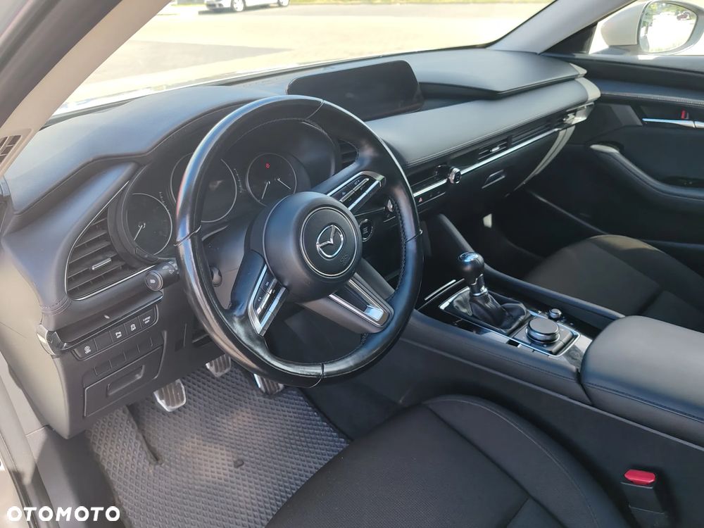 Mazda 3 - 7