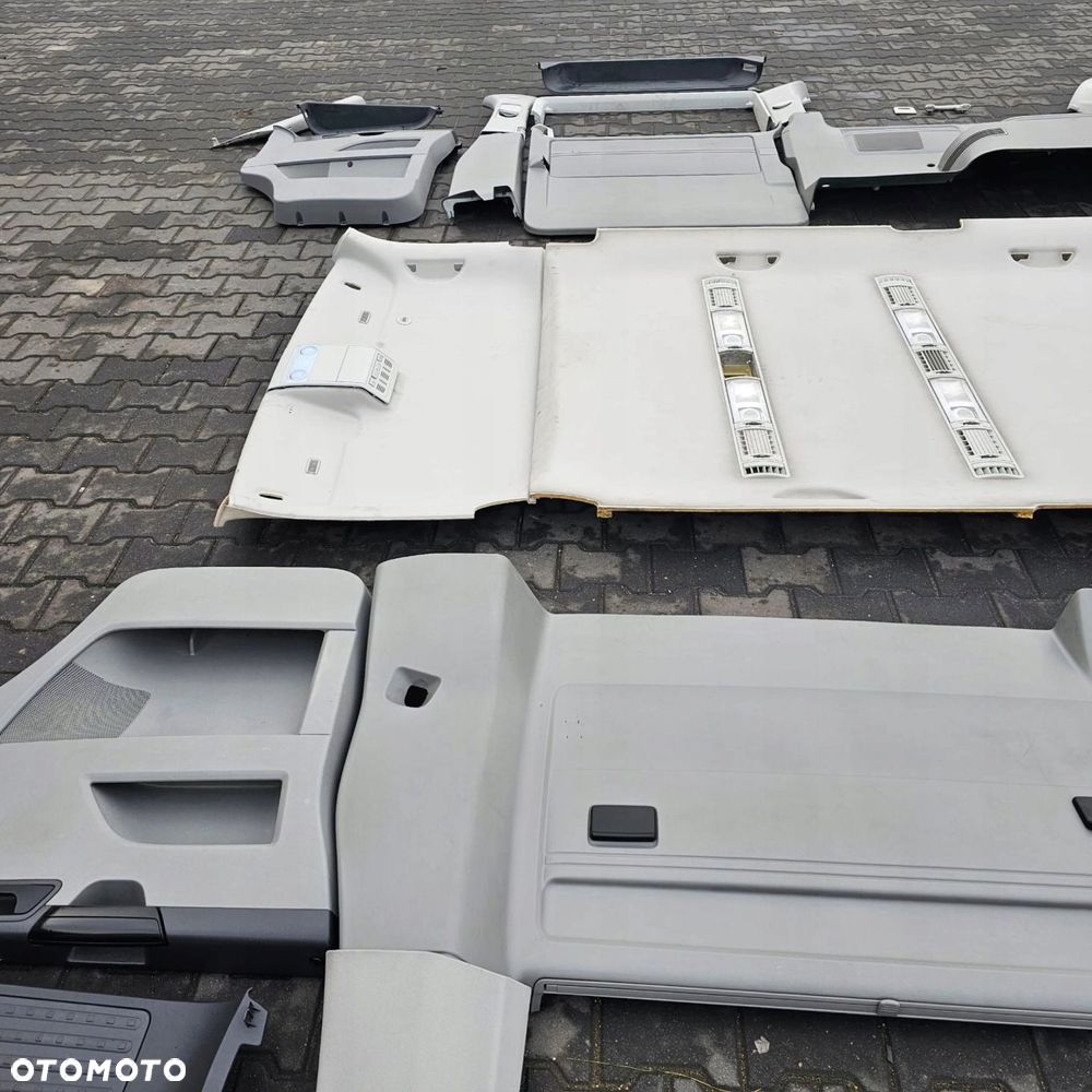VW T5 T6 CARAVELLE LONG wnętrze podsufitka osłona tapicerka stopień panel - 13
