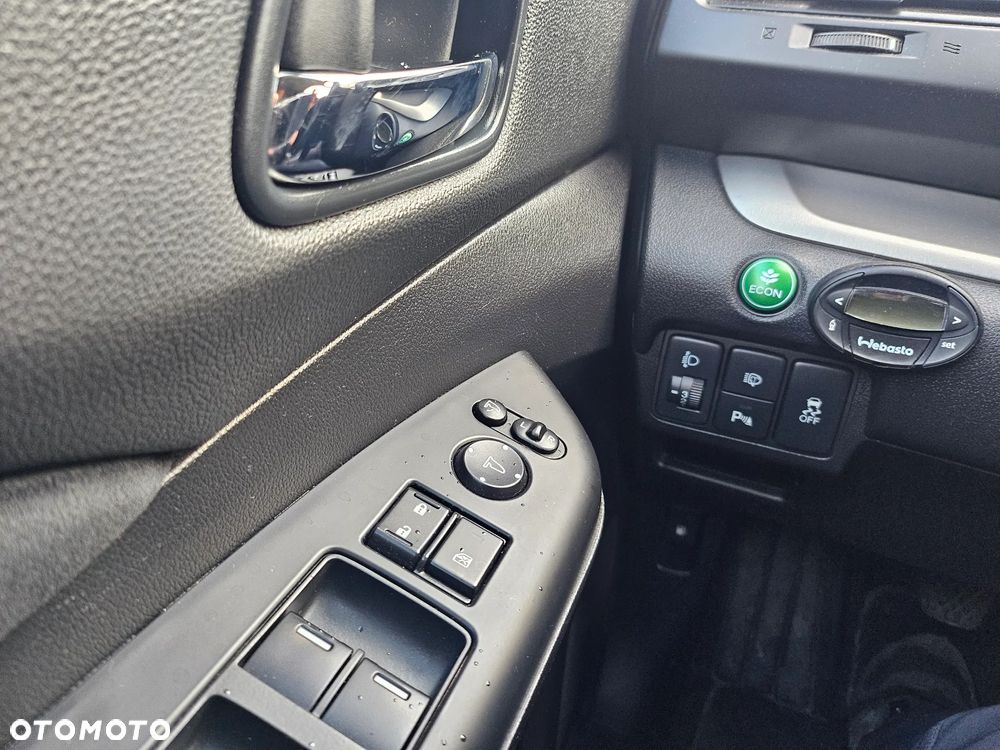 Honda CR-V 2.0i-VTEC 2WD Elegance - 23