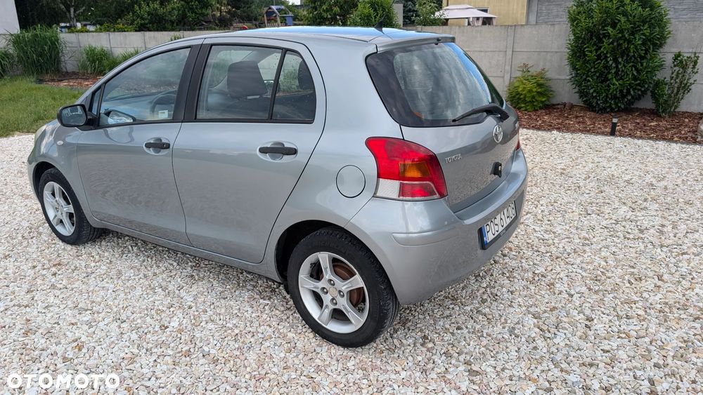 Toyota Yaris - 3