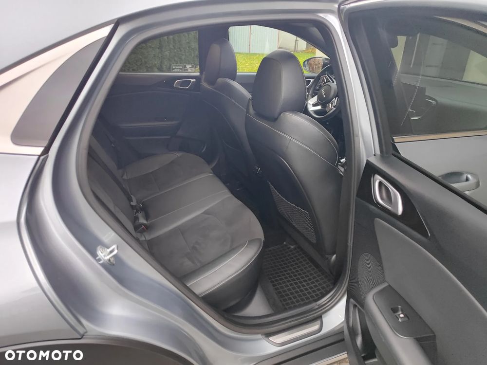 Kia XCeed 1.6 T-GDI Prestige Line DCT - 30