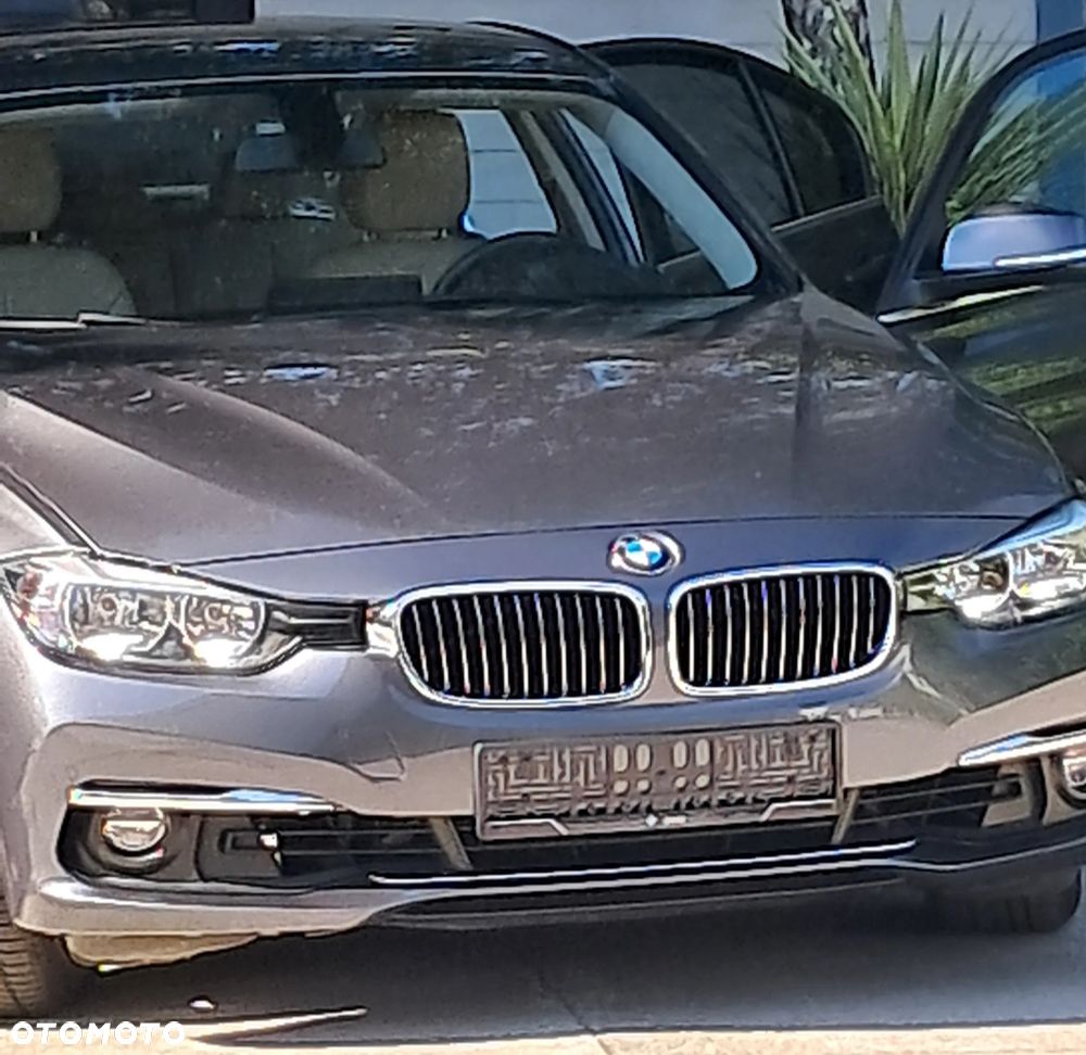 BMW Seria 3 320d Efficient Dynamics Luxury Line Purity - 36