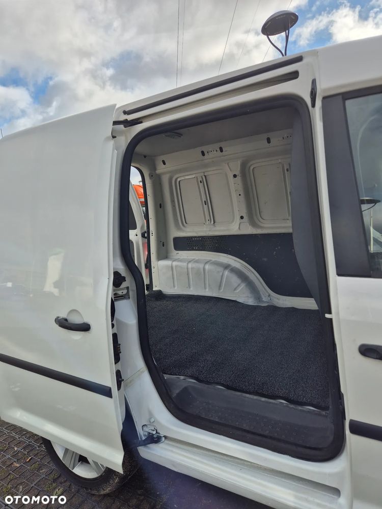 Volkswagen Caddy - 15