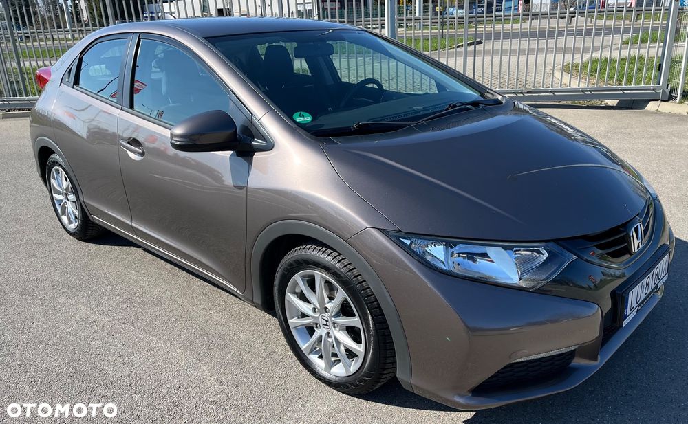 Honda Civic 1.4 i-VTEC Comfort - 11