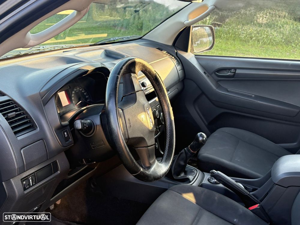 Isuzu D-Max ver-1-9-jtd-hlx - 13