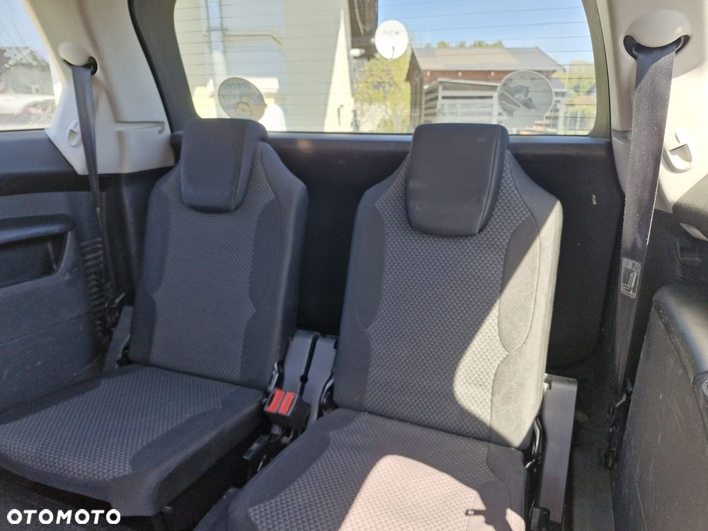 Citroën C4 Grand Picasso 1.6 HDi SX - 14