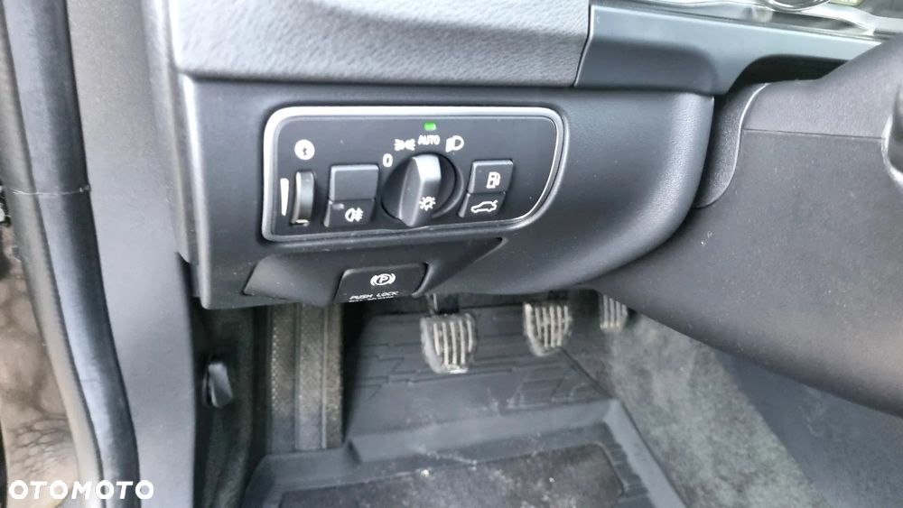 Volvo V60 D4 Momentum - 18