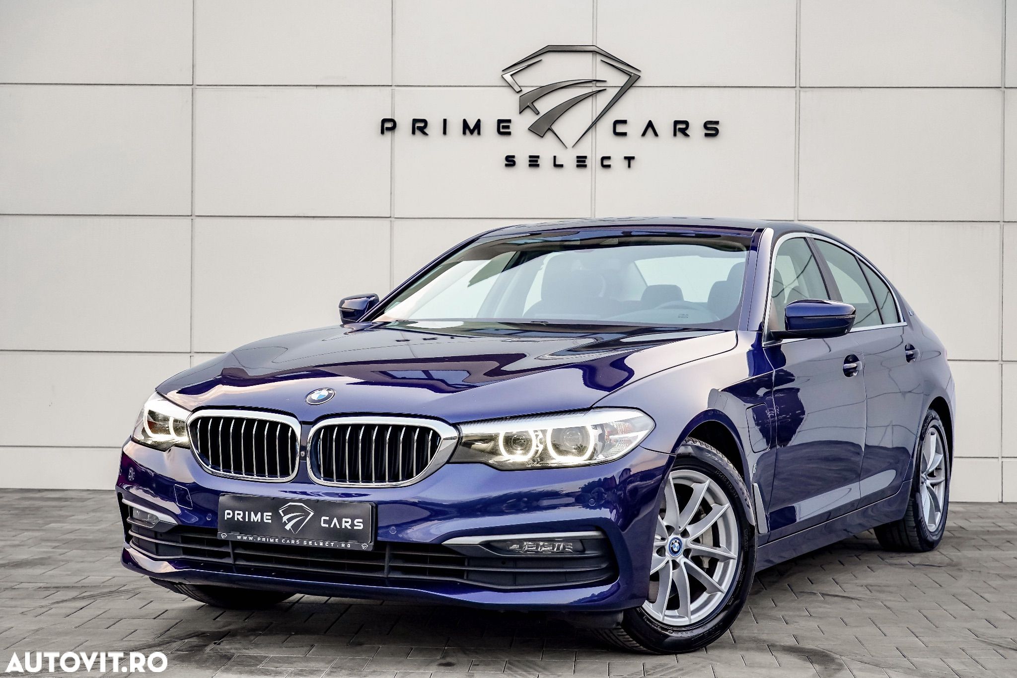 BMW Seria 5 530e Aut. - 1