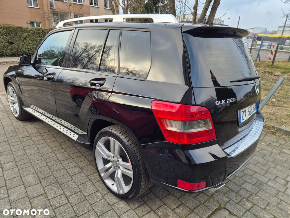 Mercedes-Benz GLK 220 CDI DPF BlueEFFICIENCY SPORT EDITION - 11