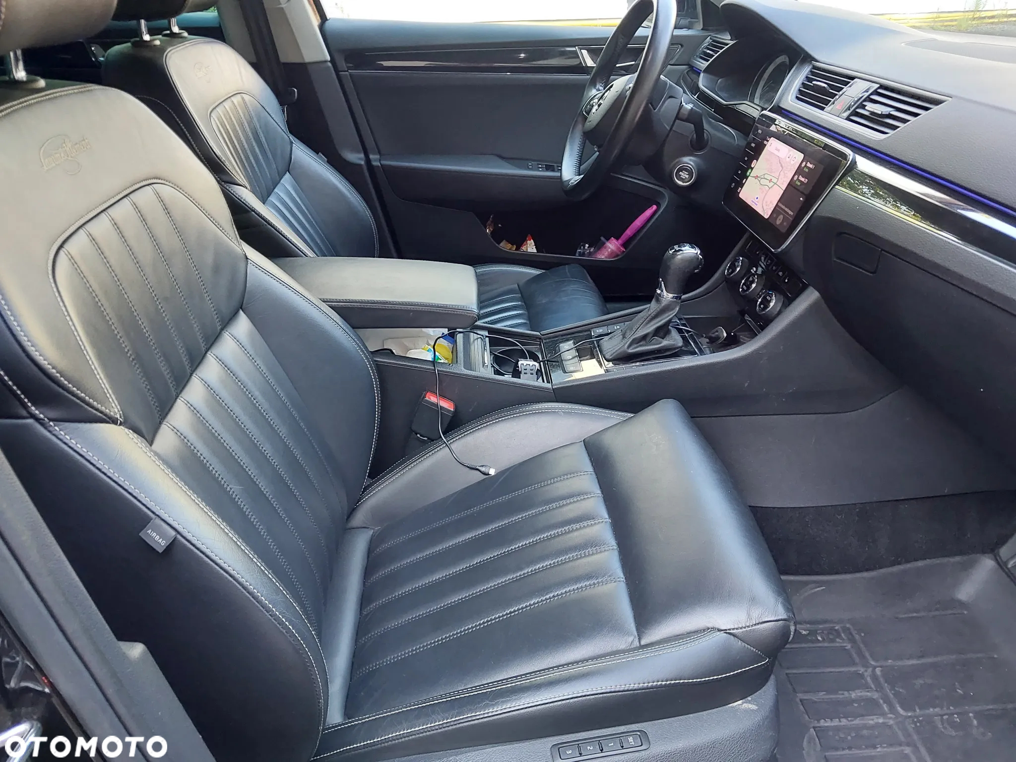 Skoda Superb 2.0 TDI SCR 4x4 L&K DSG - 8