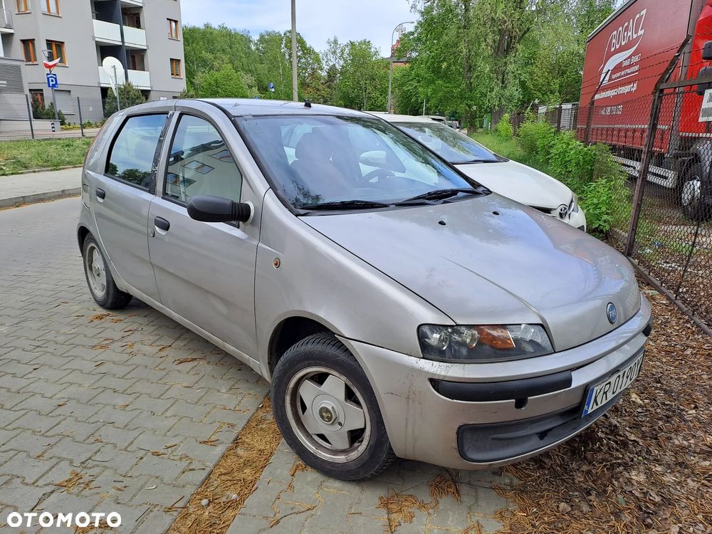 Fiat Punto 1.2 8V - 4