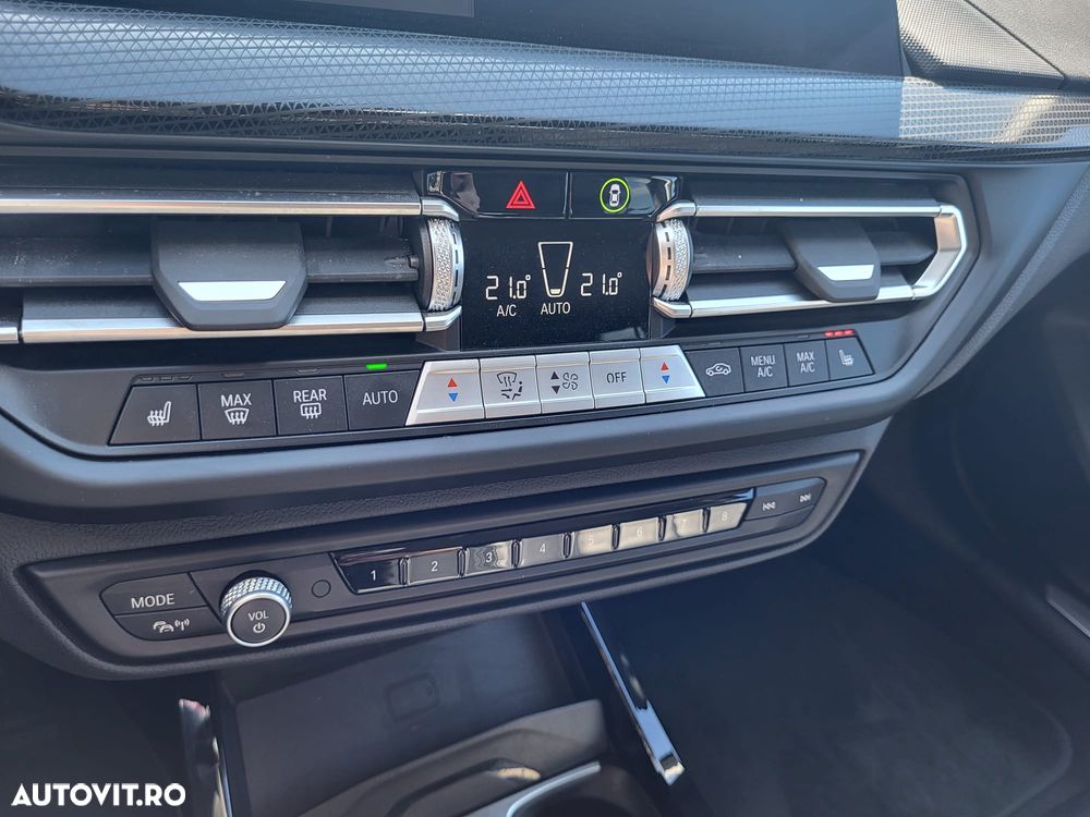 BMW Seria 1 118i Aut. Luxury Line - 18