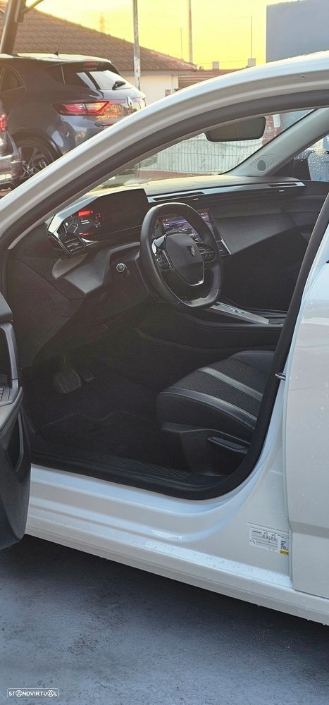 Peugeot 308 1.2 PureTech Allure Full LED EAT8 - 5