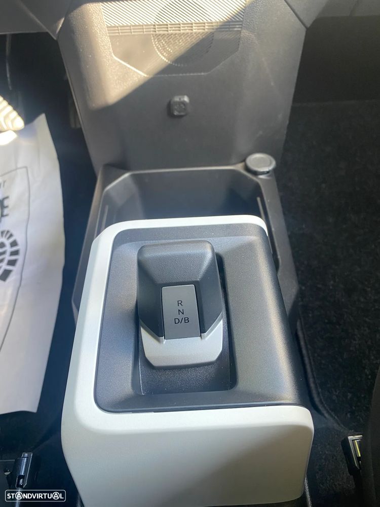 Dacia Spring - 9