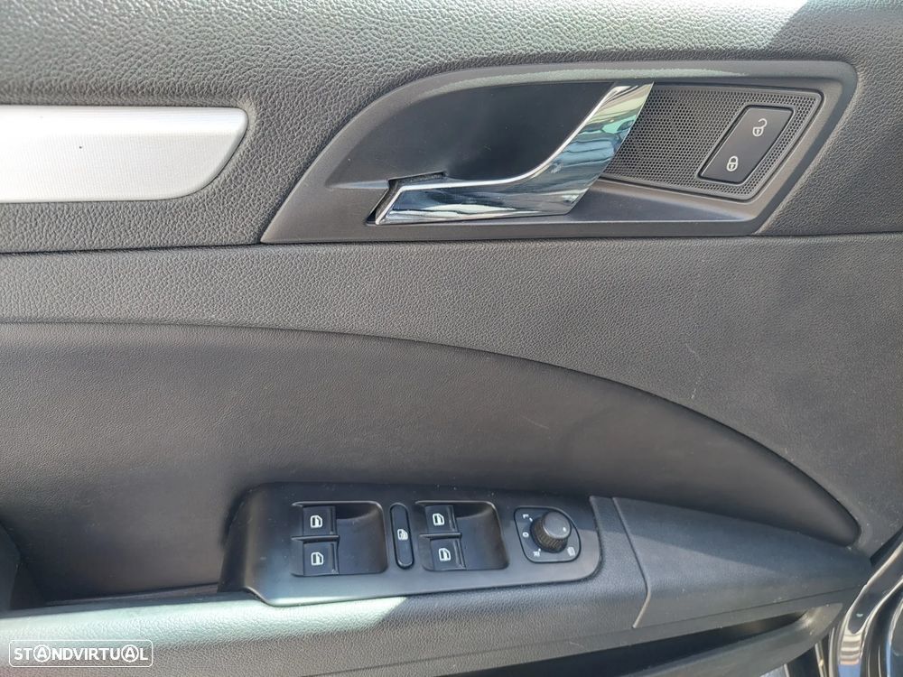 Skoda Superb Break 1.6 TDI Elegance - 19
