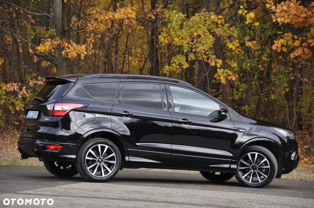 Ford Kuga 1.5 EcoBoost 2x4 Cool & Connect - 17