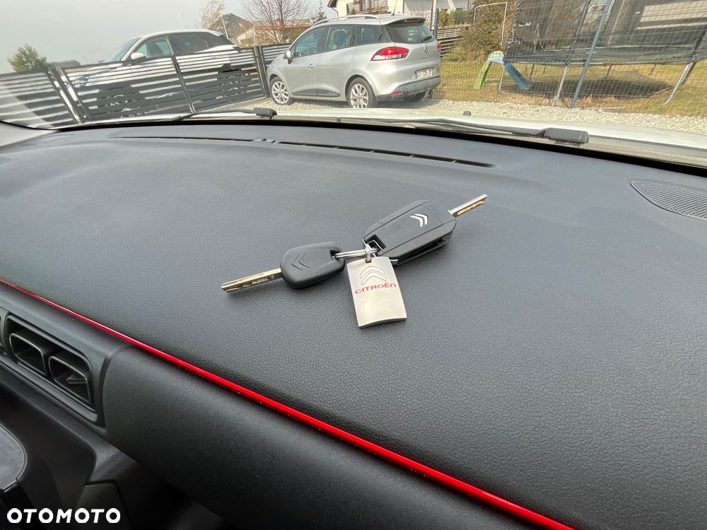 Citroën C3 Pure Tech 110 S&S EAT6 ELLE - 25