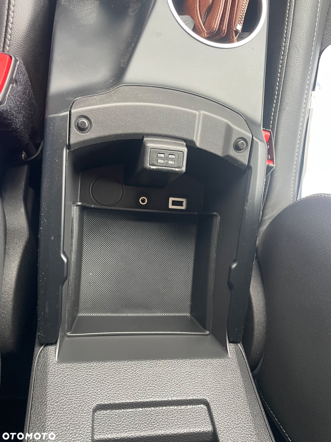 Ford Kuga 2.0 TDCi 2x4 Trend - 14