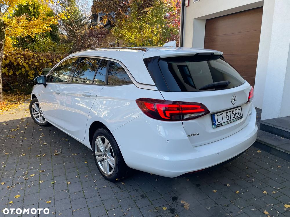 Opel Astra - 1