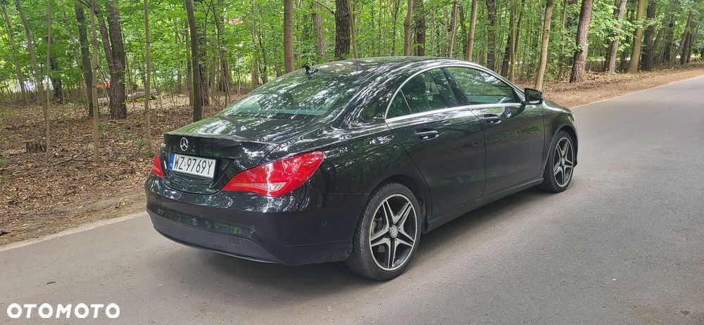 Mercedes-Benz CLA 200 7G-DCT - 5
